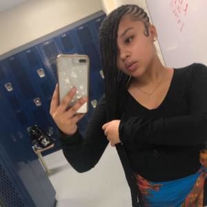 Meet your Posher, Andrea